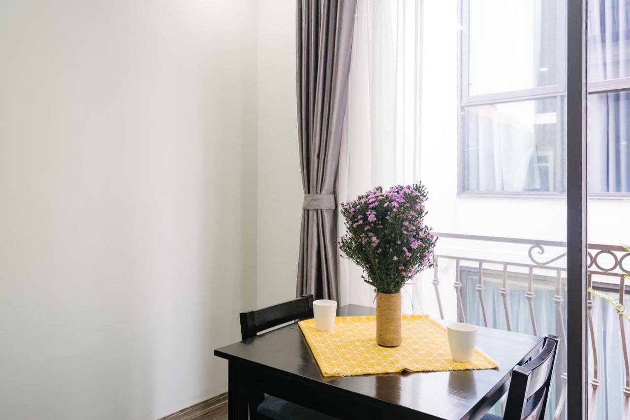Luck Apart 01 - Tay Ho Hanoi One Bedroom Apartment! Extérieur photo